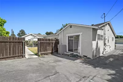 151 E Wistaria, Arcadia, CA 91006 - Photo 36