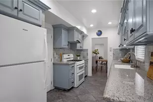 10207 Camarillo St, Toluca Lake, CA 91602 - Photo 16
