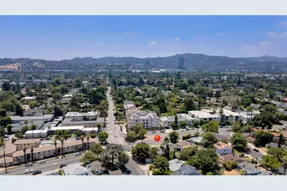10207 Camarillo Street, Toluca Lake, CA 91602 - Photo 50