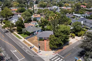 10207 Camarillo St, Toluca Lake, CA 91602 - Photo 54