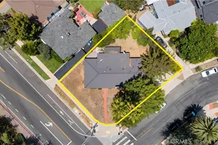 10207 Camarillo St, Toluca Lake, CA 91602 - Photo 46