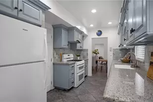 10207 Camarillo St, Toluca Lake, CA 91602 - Photo 16