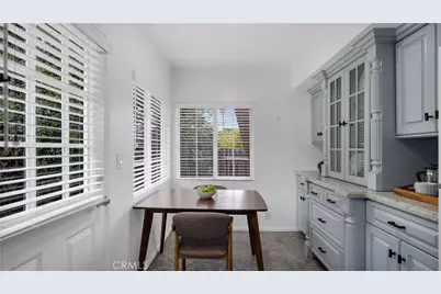 10207 Camarillo Street, Toluca Lake, CA 91602 - Photo 18