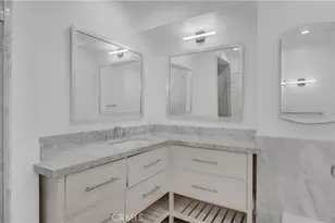 10207 Camarillo St, Toluca Lake, CA 91602 - Photo 36