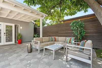2116 S Cloverdale, Los Angeles, CA 90016 - Photo 36