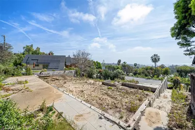 16625 Marquez Terrace, Pacific Palisades, CA 90272 - Photo 18