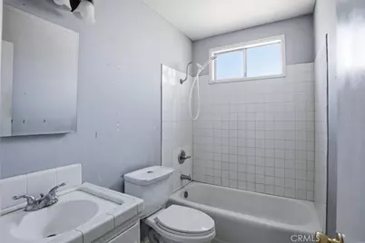 28234 Enderly Street, Canyon Country, CA 91351 - Photo 6