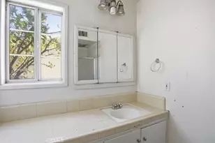 28234 Enderly St, Canyon Country, CA 91351 - Photo 16