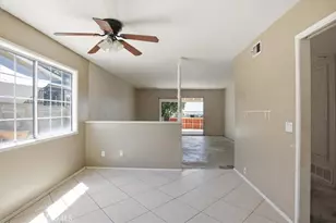 28234 Enderly St, Canyon Country, CA 91351 - Photo 8