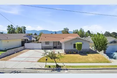 28234 Enderly Street, Canyon Country, CA 91351 - Photo 2