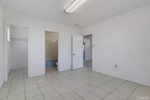 21802 Elaine, Hawaiian Gardens, CA 90716 - Photo 8