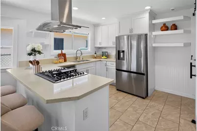 4904 S Van Ness Avenue, Los Angeles, CA 90062 - Photo 6