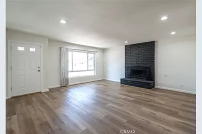 1460 N Towne, Claremont, CA 91711 - Photo 2