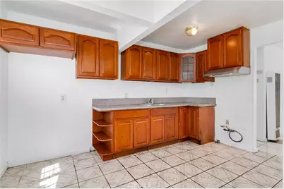 535 N Allyn, Ontario, CA 91764 - Photo 10
