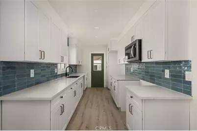 2065 W 65th, Los Angeles, CA 90047 - Photo 16