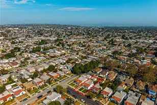 2065 W 65th, Los Angeles, CA 90047 - Photo 36