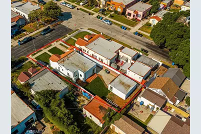 2065 W 65th, Los Angeles, CA 90047 - Photo 34