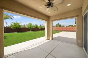 36564 Gallery Ln, Beaumont, CA 92223 - Photo 16