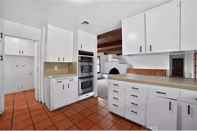 3105 Pepper Tree, San Bernardino, CA 92404 - Photo 24