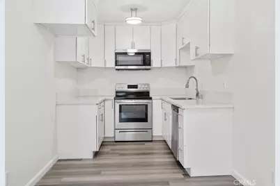 6535 Fulton, Los Angeles, CA 91401 - Photo 28