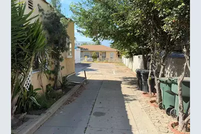 407 W Norwood Place, San Gabriel, CA 91776 - Photo 2