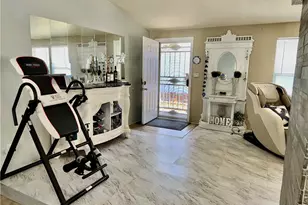 15455 Glenoaks Blvd, Sylmar, CA 91342 - Photo 10