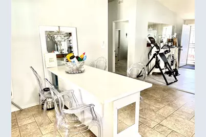 15455 Glenoaks Boulevard #540, Sylmar, CA 91342 - Photo 20