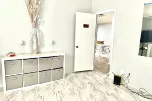 15455 Glenoaks Blvd, Sylmar, CA 91342 - Photo 16