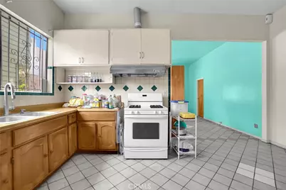 1465 W Temple Street, Los Angeles, CA 90026 - Photo 14