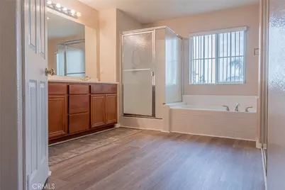 16386 Los Coyotes, Fontana, CA 92336 - Photo 22