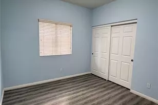 13532 Boulder Ln, Victorville, CA 92392 - Photo 16
