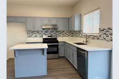 13532 Boulder Lane, Victorville, CA 92392 - Photo 8
