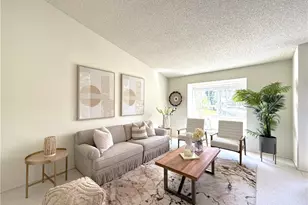 56 Christamon, Irvine, CA 92620 - Photo 14