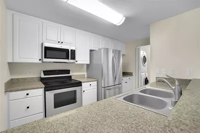 838 Pine Avenue #408, Long Beach, CA 90813 - Photo 14