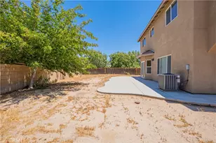 13680 Summit View St, Hesperia, CA 92344 - Photo 26
