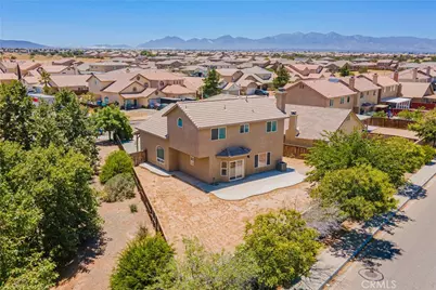 13680 Summit View Street, Hesperia, CA 92344 - Photo 30