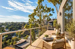 5675 Spreading Oak Dr, Los Angeles, CA 90068 - Photo 4