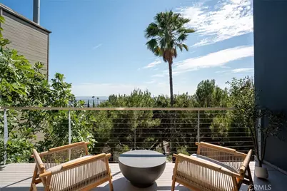 5675 Spreading Oak Dr, Los Angeles, CA 90068 - Photo 36
