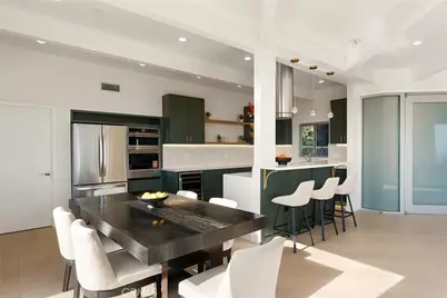 5675 Spreading Oak Dr, Los Angeles, CA 90068 - Photo 8