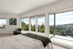 5675 Spreading Oak Dr, Los Angeles, CA 90068 - Photo 18