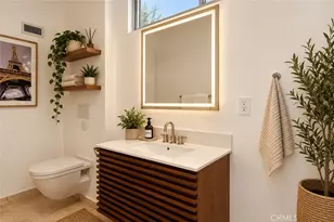 5675 Spreading Oak Dr, Los Angeles, CA 90068 - Photo 12