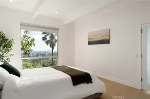 5675 Spreading Oak Dr, Los Angeles, CA 90068 - Photo 28