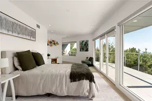 5675 Spreading Oak Dr, Los Angeles, CA 90068 - Photo 26