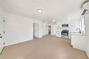 215 E Elm St, Compton, CA 90220 - Photo 4