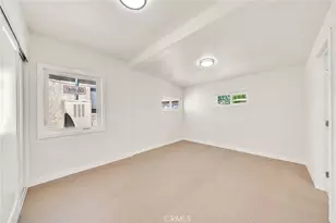 215 E Elm St, Compton, CA 90220 - Photo 10