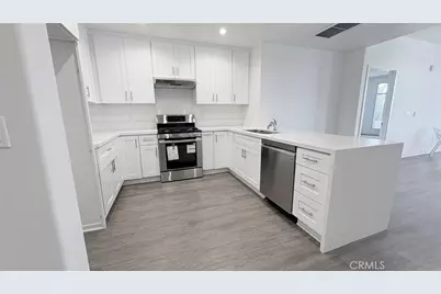56 E Duarte Road #320, Arcadia, CA 91006 - Photo 2