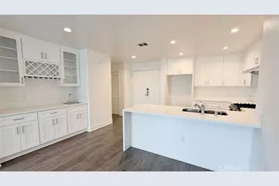 56 E Duarte Road #320, Arcadia, CA 91006 - Photo 4