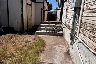 421 Palm Way, Needles, CA 92363 - Photo 10