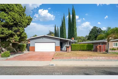 1460 Hacienda Place, Pomona, CA 91768 - Photo 20