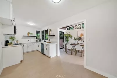 1460 Hacienda Place, Pomona, CA 91768 - Photo 8